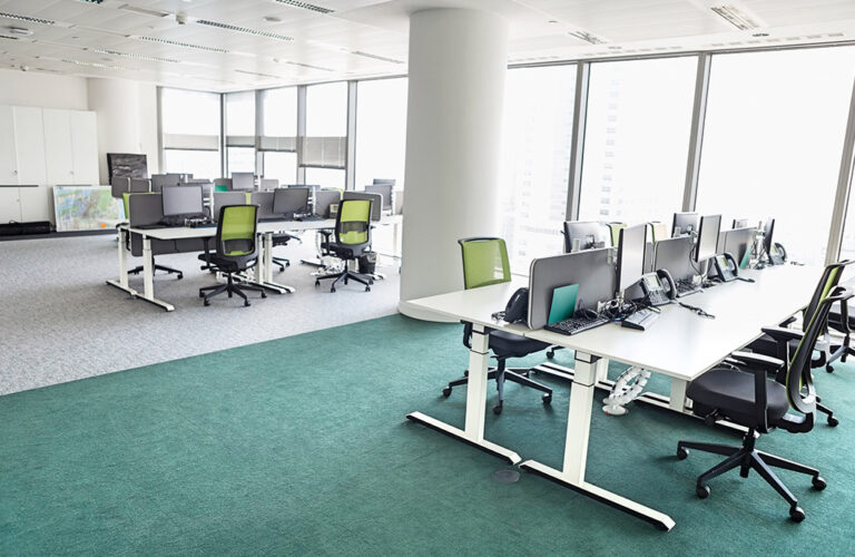 How Can You Make Hot Desking Work for Your Business?